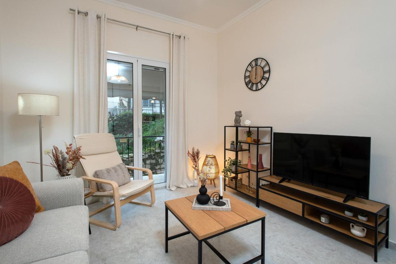 Helena'S Apartment In Corfu Town Bagian luar foto