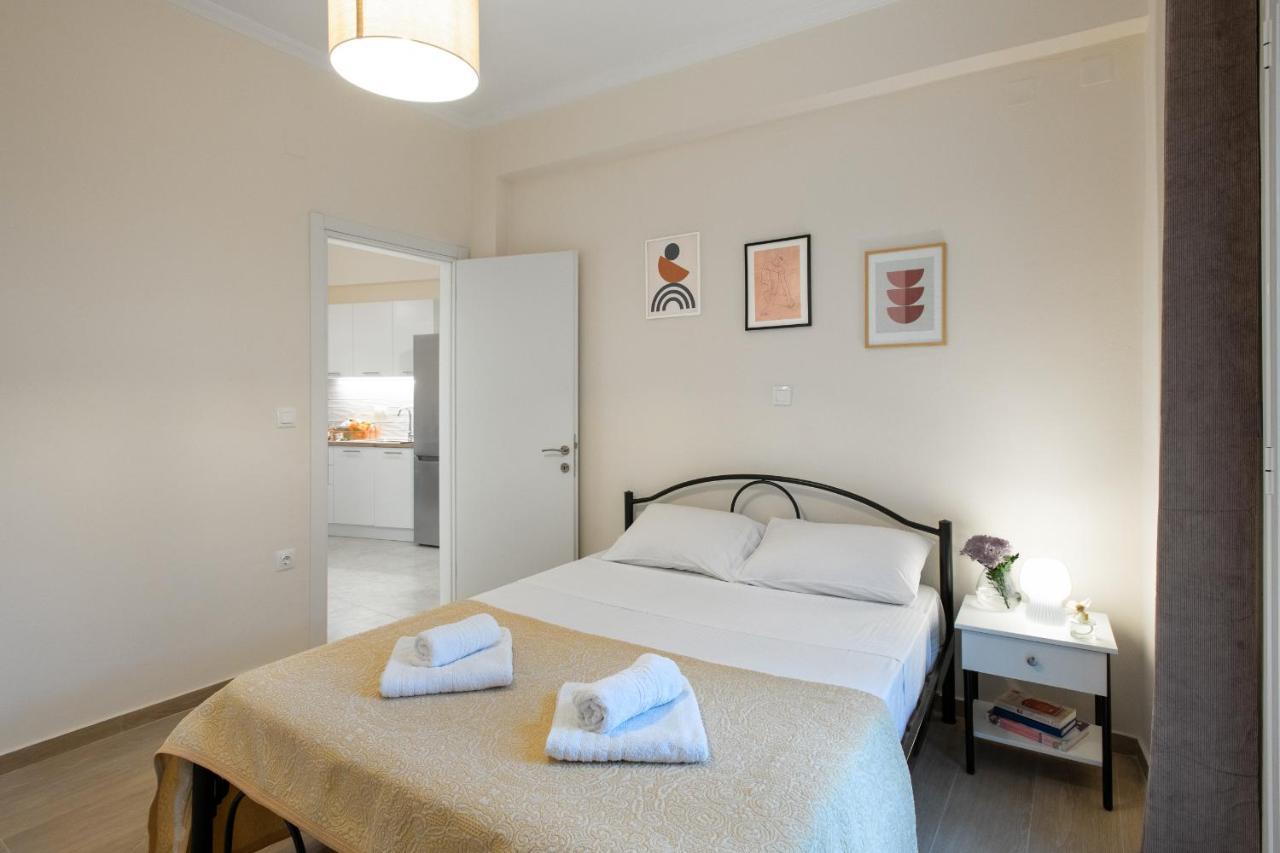 Helena'S Apartment In Corfu Town Bagian luar foto